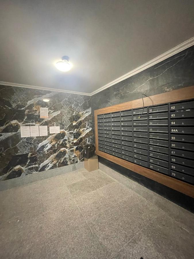 Beautiful Apartment In Кишинев Екстериор снимка